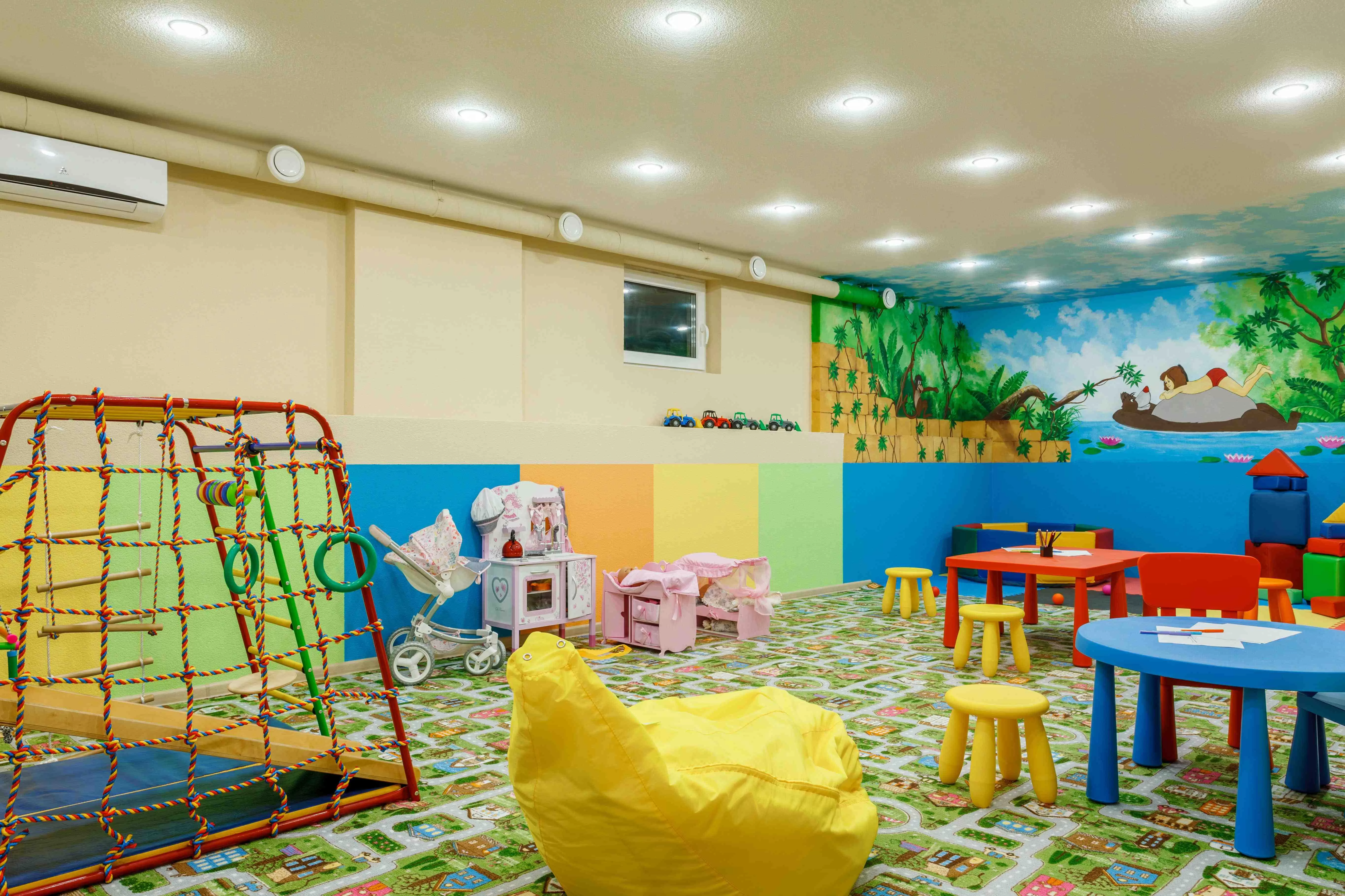 Children's Rooms & Playgrounds
